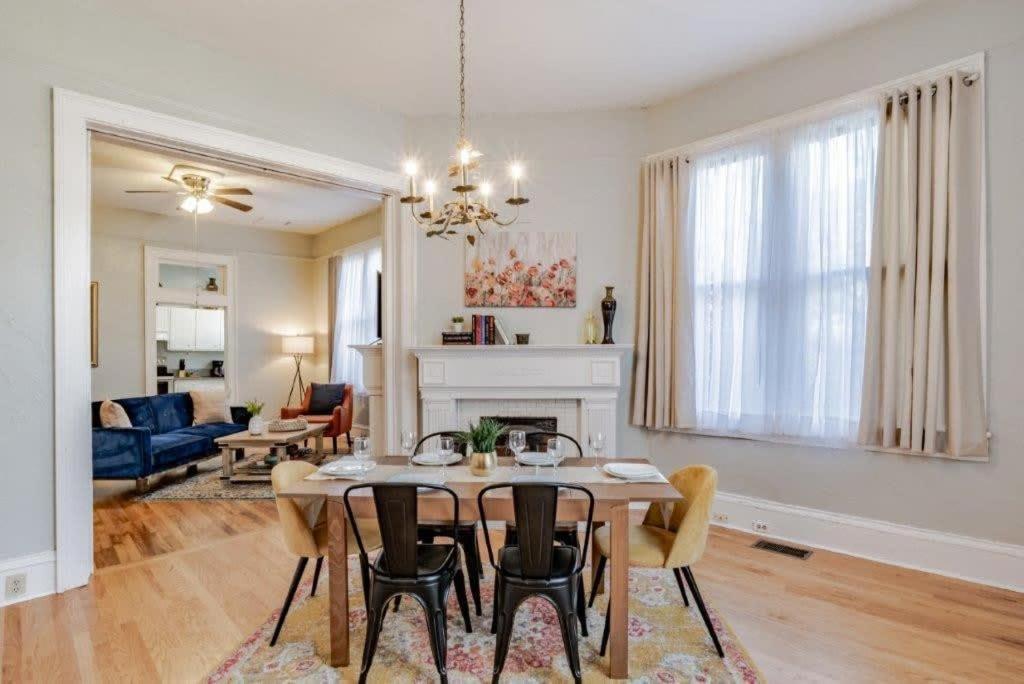 דירות מובייל Dauphin District Darling #1-Downtown, Restaurants מראה חיצוני תמונה